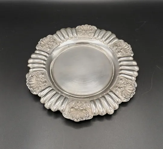 Silver salver - salva em prata II