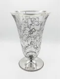 Crystal vase ...