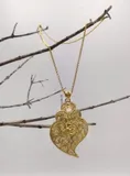Fio com pende...